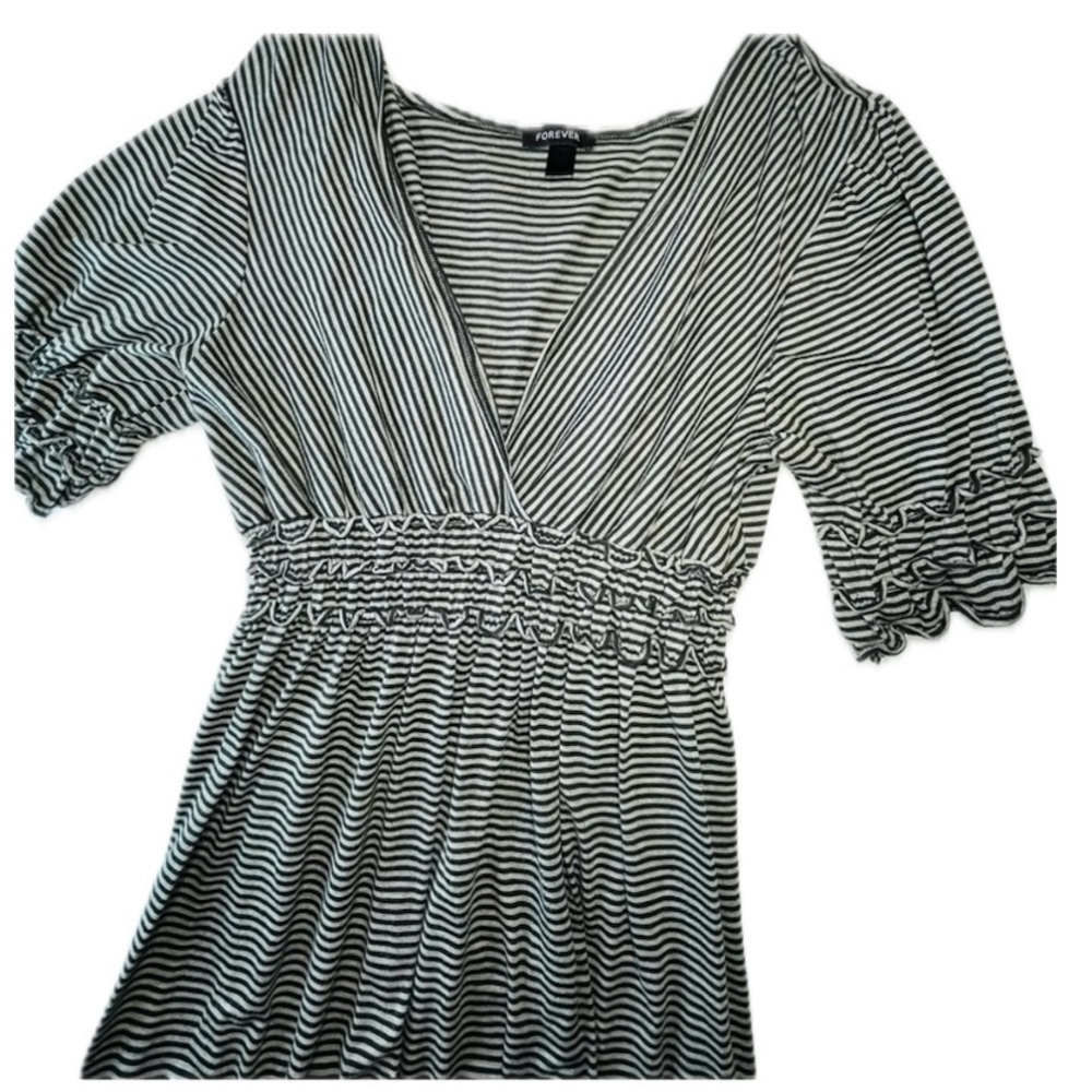 Black & Gray Cotton | Deep V-Neck Dress